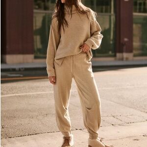 ✨ SALE✨ Free People Hailee Turtleneck Knit Set - Oatmeal Beige Cream XSmall